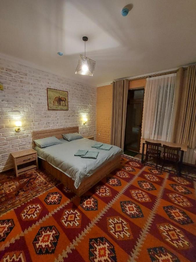 Musavvir Samarkand Exterior photo
